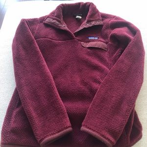 Patagonia snap up fleece pull over in maroon